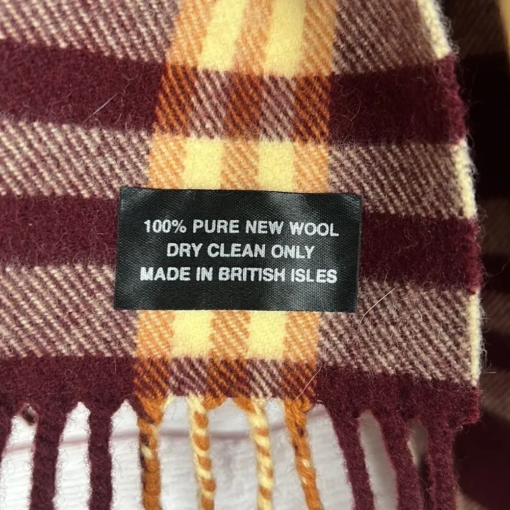 Vintage 100% Pure New Wool England Tartan Plaid Scarf 57x11,5 inches.
